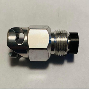 Female adapter for paint spray gun
